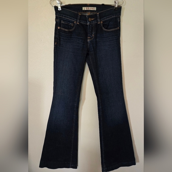 J Brand Denim - J Brand Flare Dark Wash Low Rise Jeans Size 26